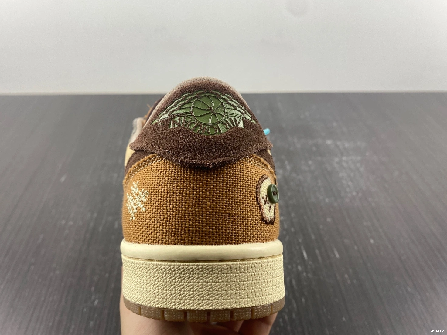 Williamson DZ7292-200 x 1 AIR Low JORDAN 0202